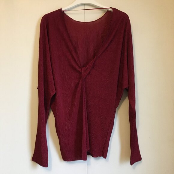 NWT Topshop Burgundy Doleman Sleeve Open Back Twist Crepe Top - Picture 2 of 15